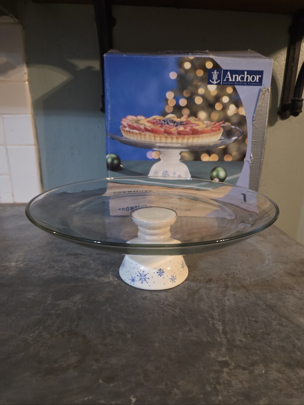 Anchor Hocking White & Blue Snowflake Pedestal Cake Stand with Clear Glass Top